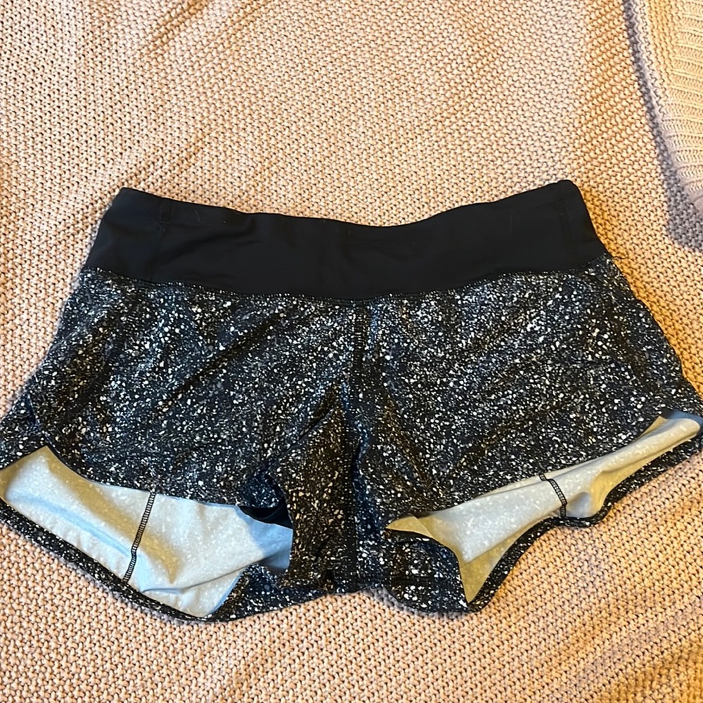 Lululemon speed up short 2.5”
